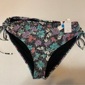 Bikini bottom